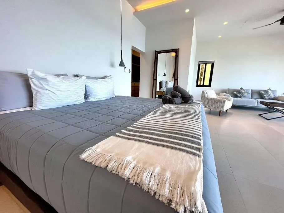 6Br Modern Oceanfront Villa With Infinity Pool By Solmar Rentals Cancun Holiday home