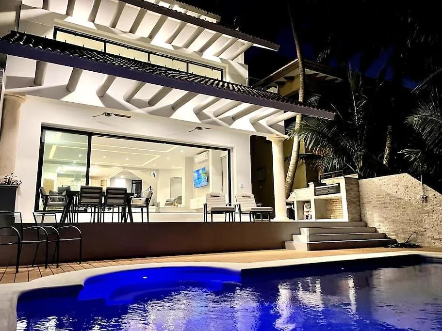 6Br Modern Oceanfront Villa With Infinity Pool By Solmar Rentals Cancun 0*,